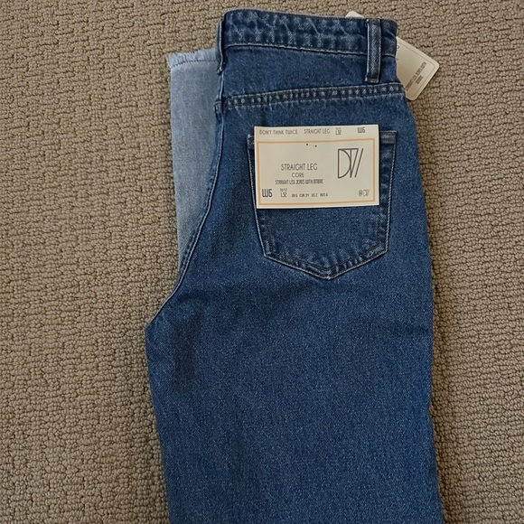 NWT OMBRÉ STRAIGHT JEANS - Picture 3 of 5
